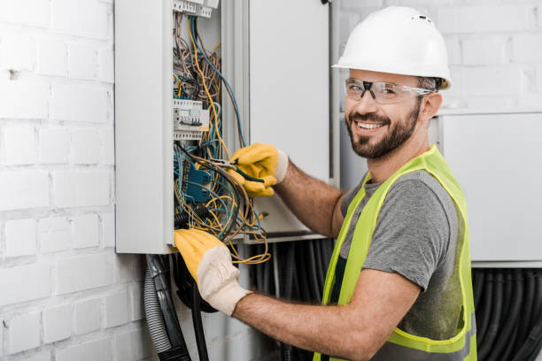 Best Licensed Electrician  in West Baraboo, WI